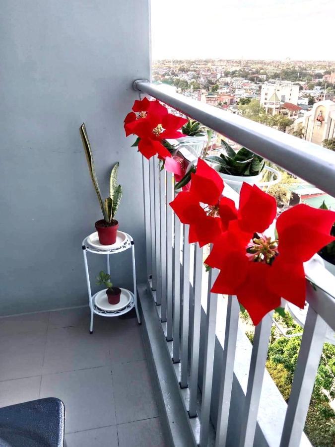 Myrvin At Grass Residences, Qc Manille Extérieur photo
